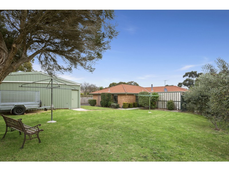 8 Broxbourne Brae, Mornington VIC 3931