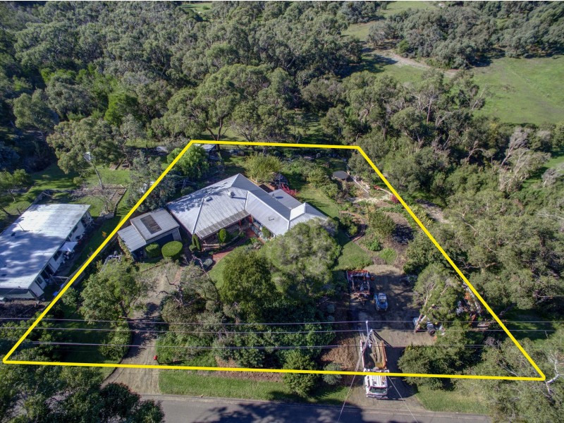 3 Carrathool Avenue, Rosebud VIC 3939