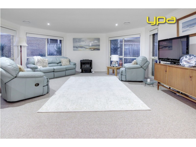 64 Palm Tree Drive, Safety Beach VIC 3936