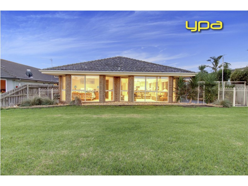 64 Palm Tree Drive, Safety Beach VIC 3936
