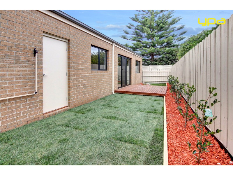 2/80 Kirkwood Avenue, Seaford VIC 3198