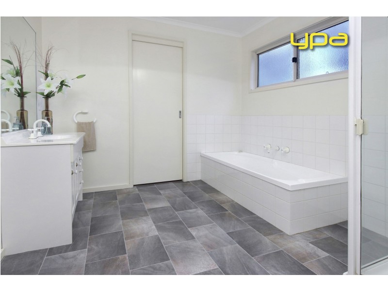 9 Goyarra Street, Rye VIC 3941