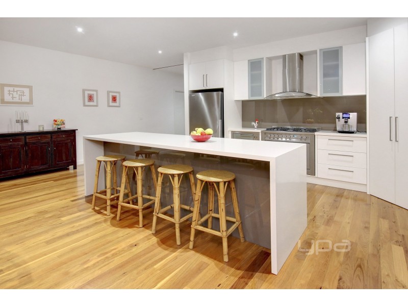 10 Stratheden Court, Rye VIC 3941