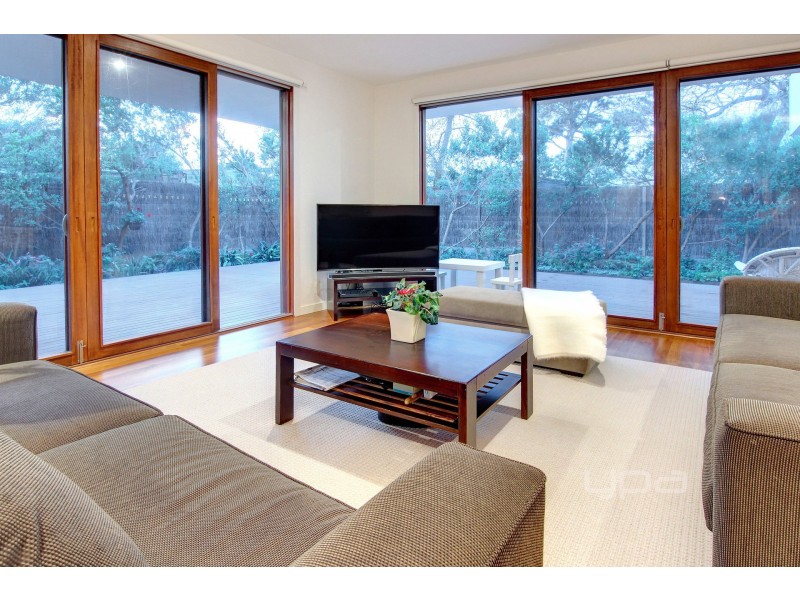 10 Stratheden Court, Rye VIC 3941