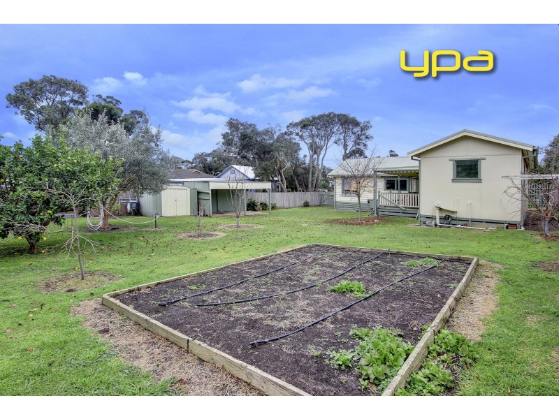 14 Government Road, Rye VIC 3941