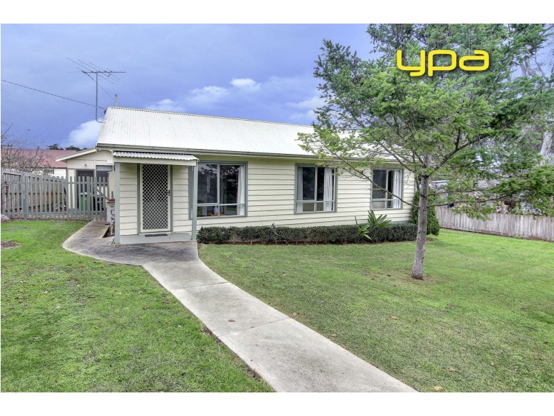 14 Government Road, Rye VIC 3941