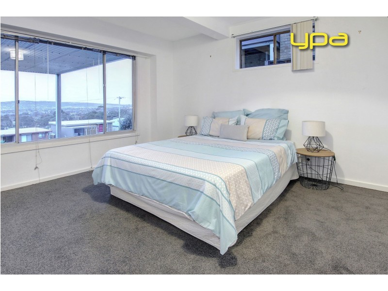 21 Ocean Street, Dromana VIC 3936