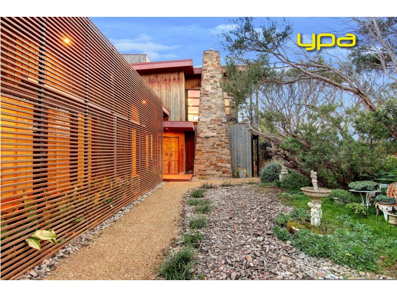 355 Sandy Road, St Andrews Beach VIC 3941