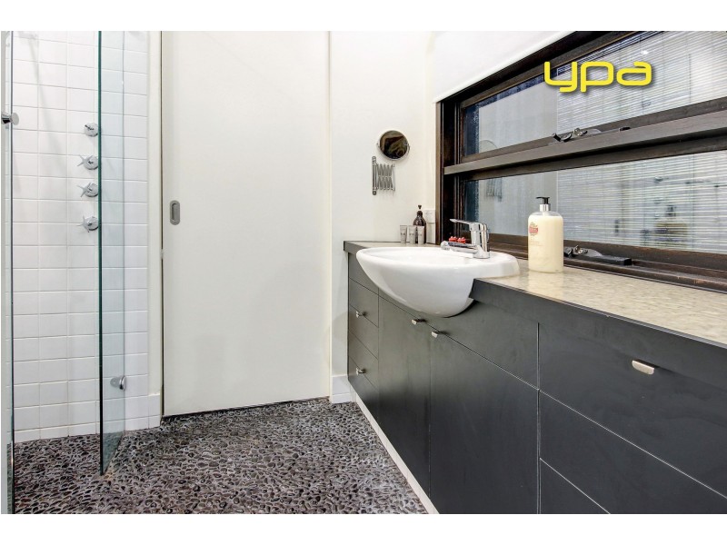 355 Sandy Road, St Andrews Beach VIC 3941