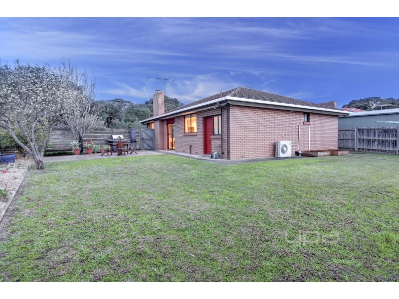 26 Flinders Street, Rye VIC 3941
