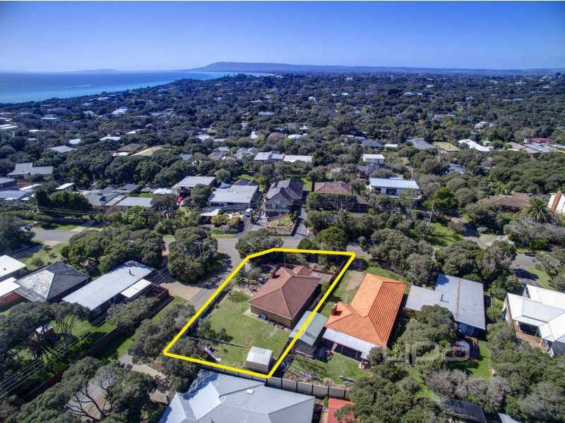 26 Flinders Street, Rye VIC 3941