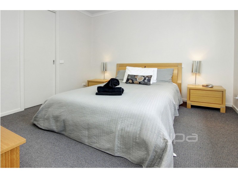 1/1 Adams Avenue, Rosebud VIC 3939