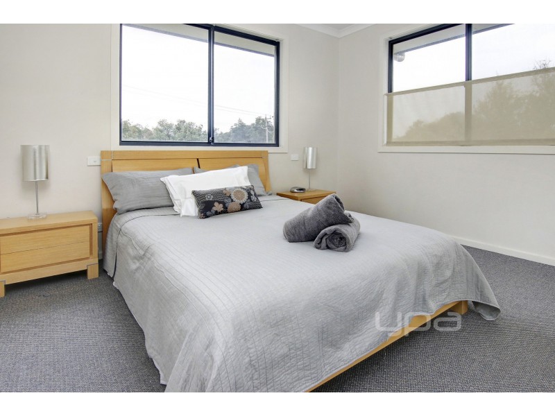 1/1 Adams Avenue, Rosebud VIC 3939