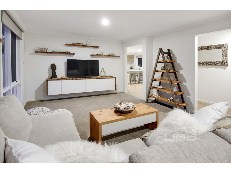 99 Brights Drive, Rye VIC 3941