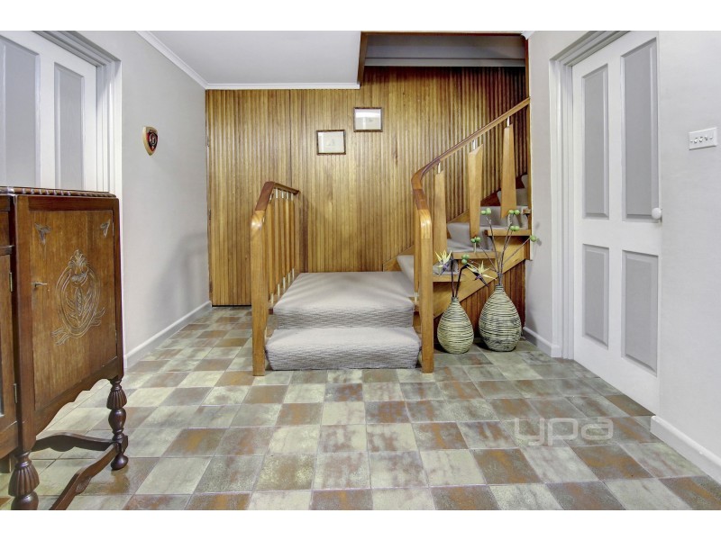 3 Mahoney Cresent, Seaford VIC 3198