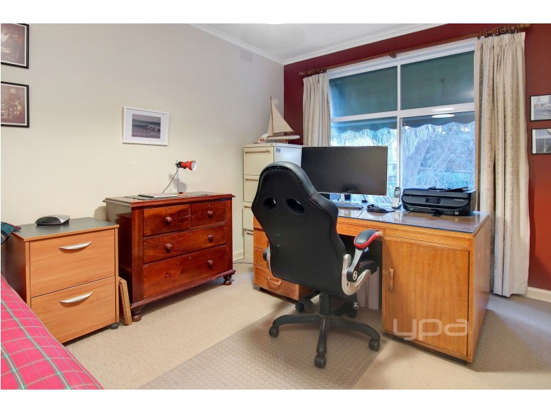 3 Mahoney Cresent, Seaford VIC 3198