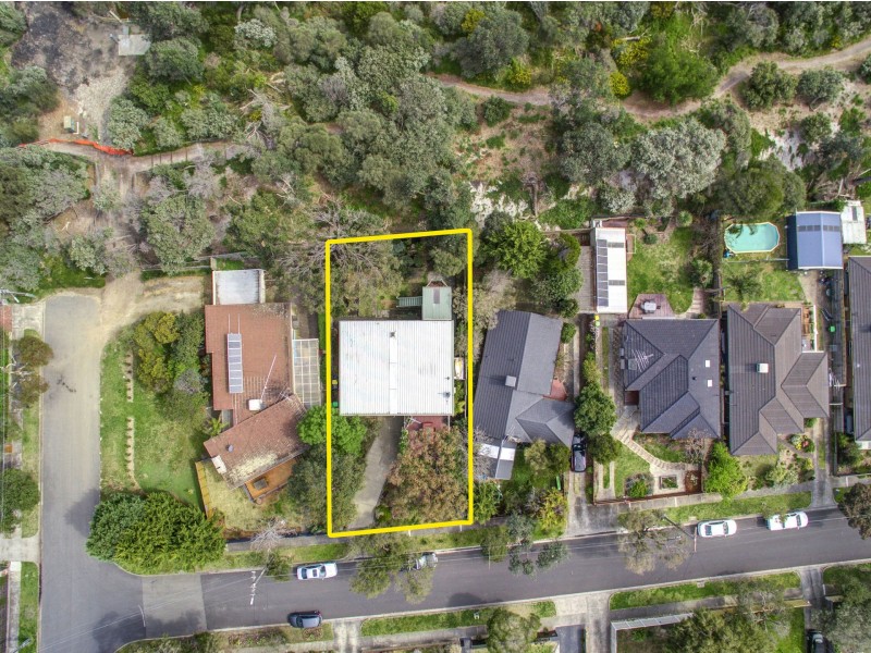 3 Mahoney Cresent, Seaford VIC 3198