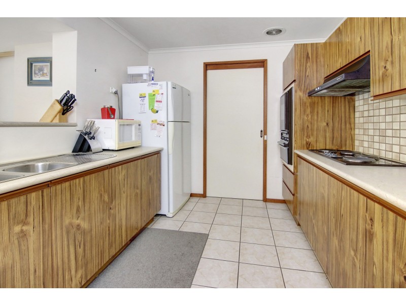 24 Ballabil Street, Rye VIC 3941