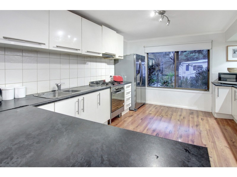 6 Anakie Court, Rosebud VIC 3939