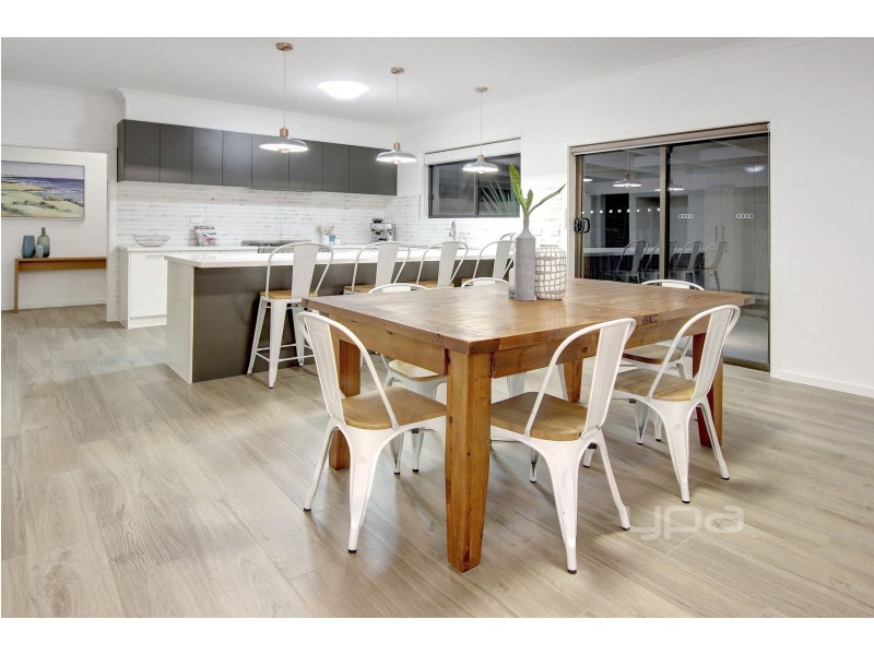 32 Russell Street, Tootgarook VIC 3941