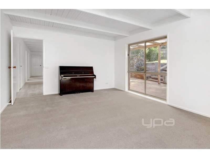 1 Mannana Street, Rye VIC 3941