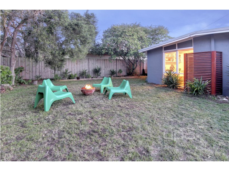 403 Browns Road, Rye VIC 3941