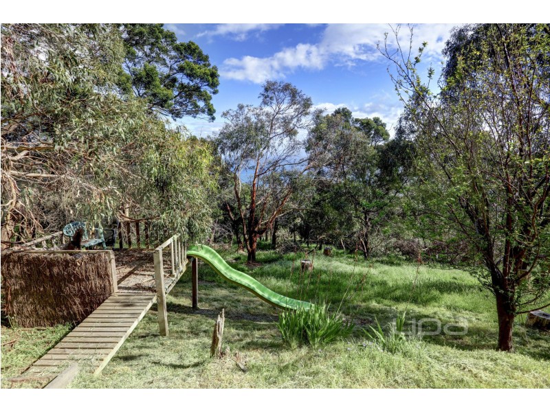 24 Nestle Court, Arthurs Seat VIC 3936