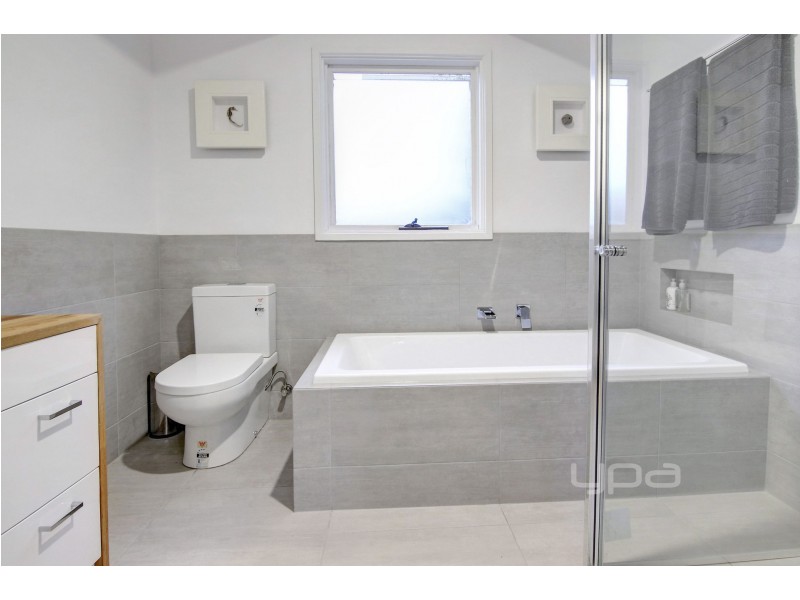 1 Tarawill Street, Rye VIC 3941