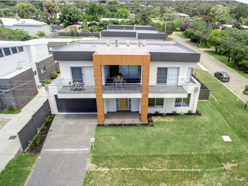 3 Ligar Street, Dromana VIC 3936