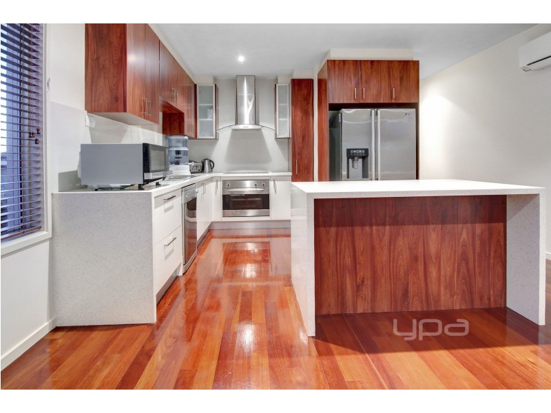 4/247 Dromana Parade, Safety Beach VIC 3936