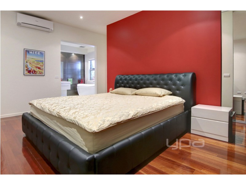 4/247 Dromana Parade, Safety Beach VIC 3936