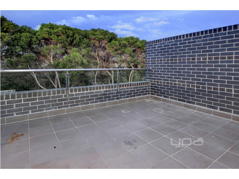 4/247 Dromana Parade, Safety Beach VIC 3936