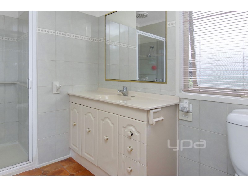 18 Phyllis Parade, Rye VIC 3941