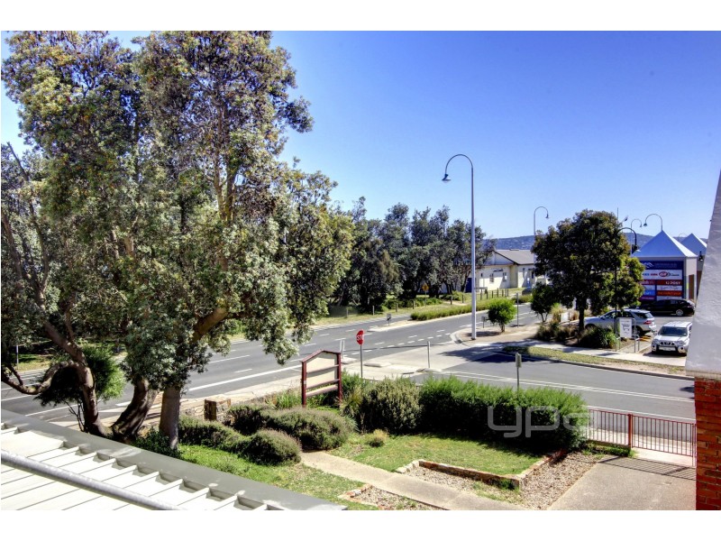 102/277 Point Nepean Road, Dromana VIC 3936