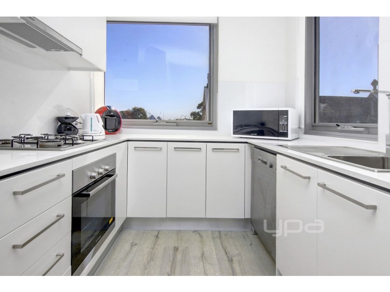 102/277 Point Nepean Road, Dromana VIC 3936