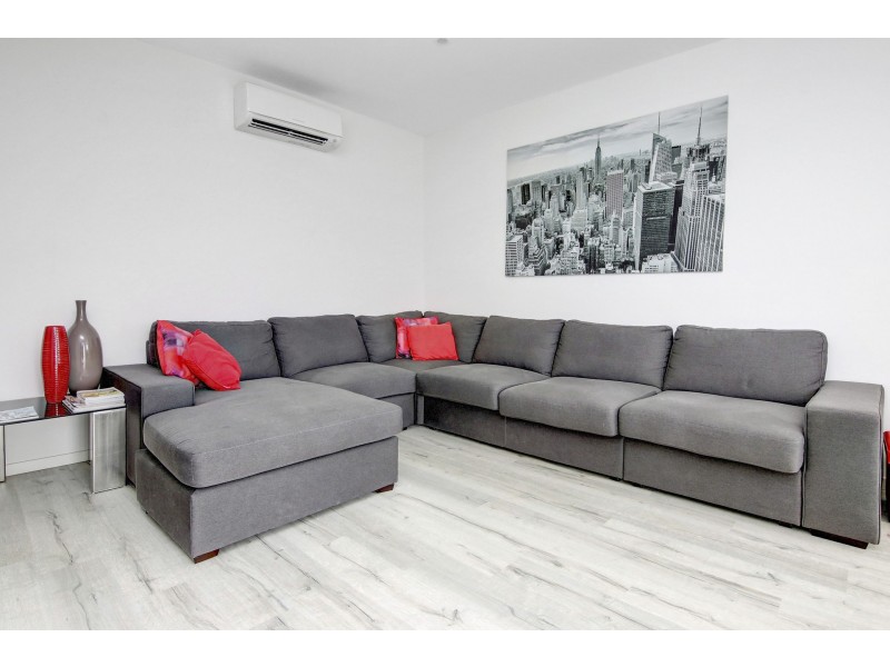 102/277 Point Nepean Road, Dromana VIC 3936