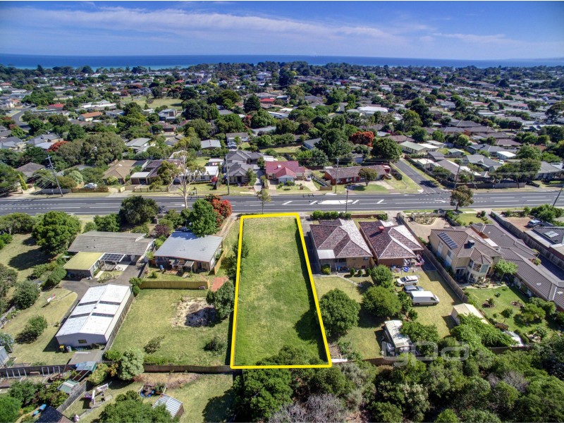 215 Eastbourne Road, Rosebud VIC 3939