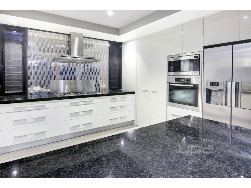 69 Arthurs Avenue, Mccrae VIC 3938