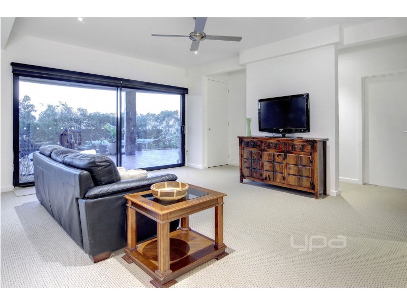 69 Arthurs Avenue, Mccrae VIC 3938