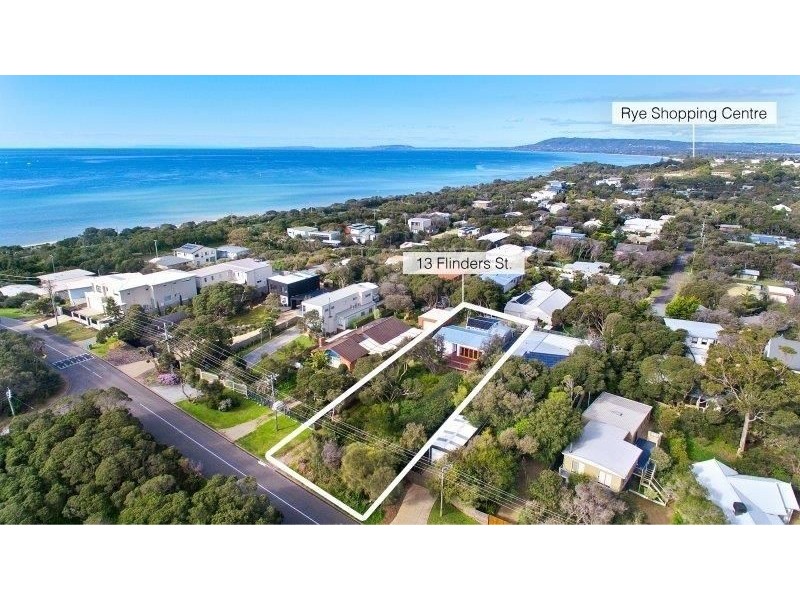 13 Flinders Street, Rye VIC 3941