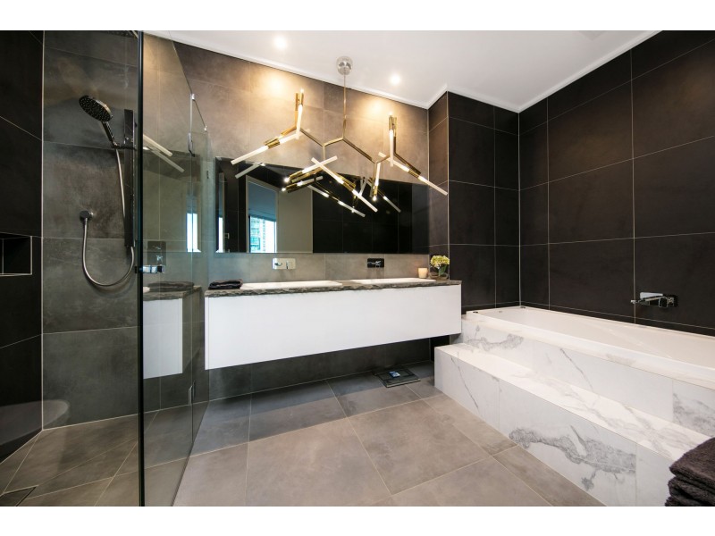 283/83 Whiteman Street, Southbank VIC 3006