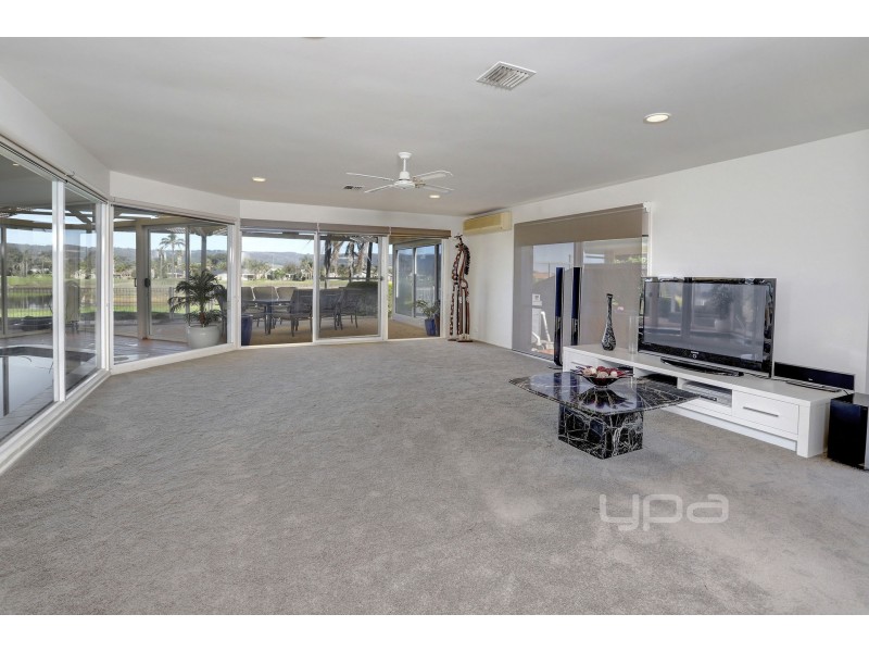 82 Palm Tree Drive, Safety Beach VIC 3936