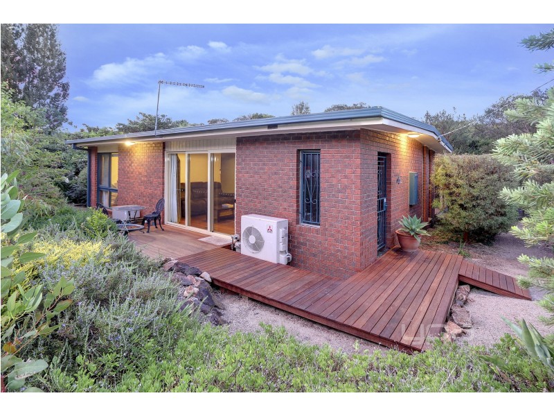 1 Tuerong Street, Rye VIC 3941