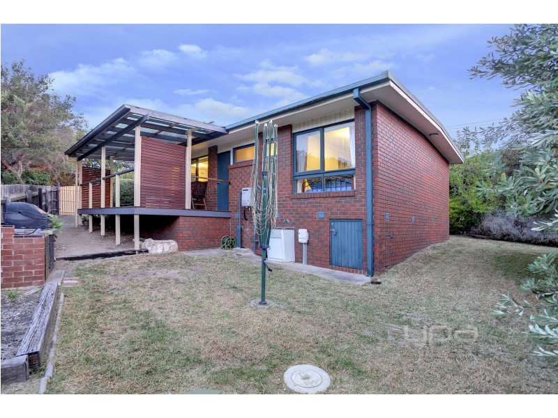 1 Tuerong Street, Rye VIC 3941