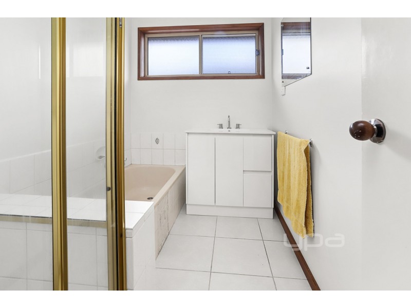 2/41 Armstrong Road, Mccrae VIC 3938