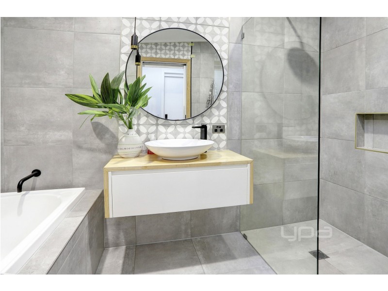 15 Anne Street, Rosebud VIC 3939