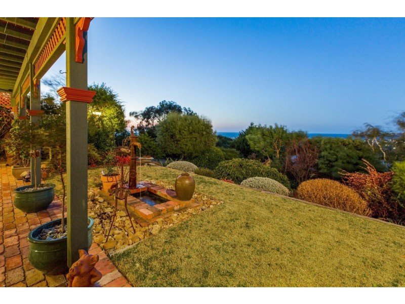 12 Hillview Street, Dromana VIC 3936