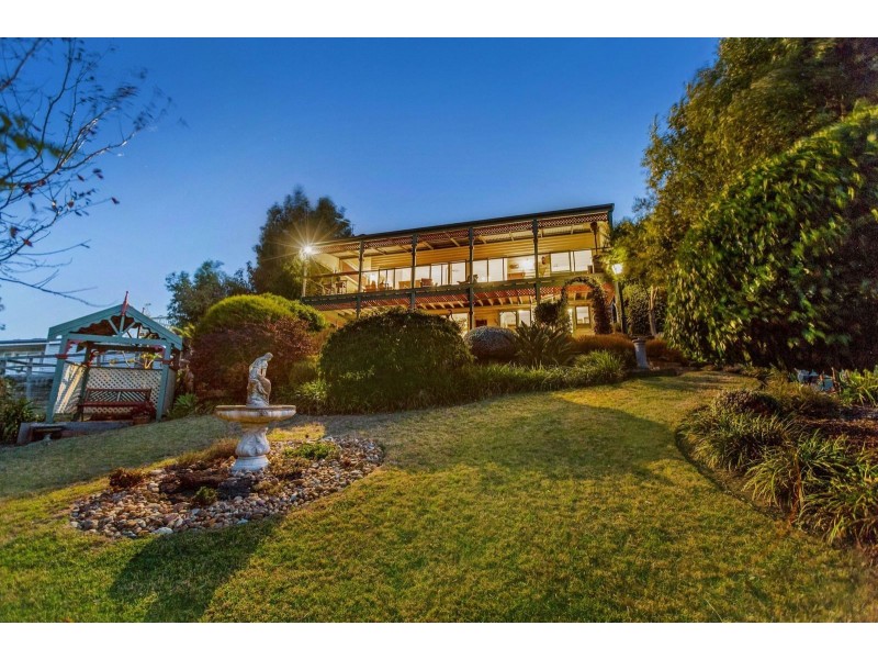 12 Hillview Street, Dromana VIC 3936