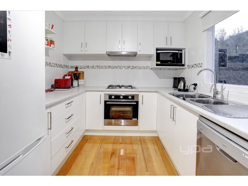 4 Yarrayne Street, Rye VIC 3941