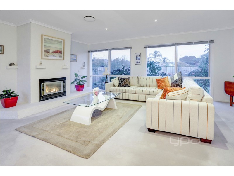 54 Golf Course Lane, Safety Beach VIC 3936